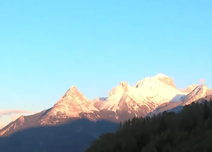 Le Seuil De Mes Reves Hébergement de vacances Le Lauzet-Ubaye